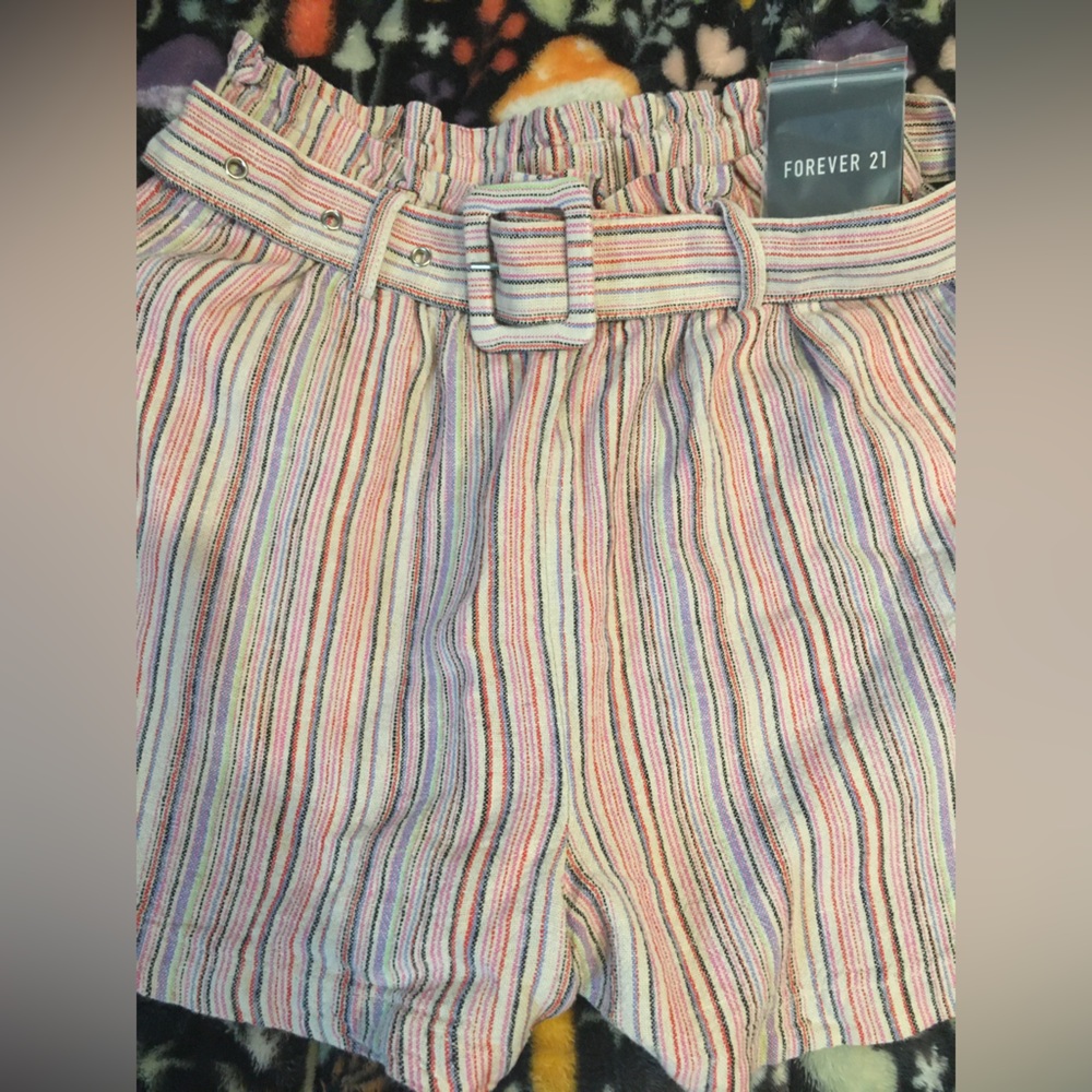 Woman’s striped dress shorts.                         Size -  Small - Picture 10 of 11